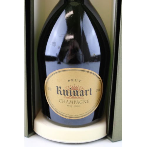 220 - Ruinart Brut Chamagne Reims France 750ml 12% vol.