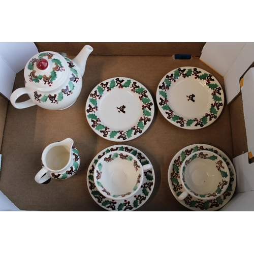 230 - Emma Bridgewater pottery to include a Dollies miniature tea set in the Bird and Worm pattern.