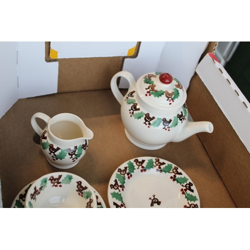 230 - Emma Bridgewater pottery to include a Dollies miniature tea set in the Bird and Worm pattern.