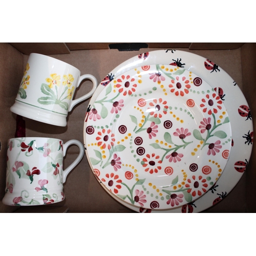 231 - Emma Bridgewater sample pottery to include a Ladybird 10.5'' dinner plate, 2 Buttons 8.5'' plates an... 