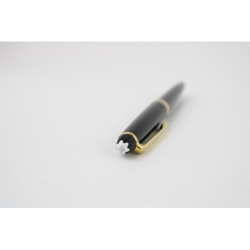 243 - Montblanc Meisterstuck Black Rollerball Pen, with a pull draw cap and gold plate banding and clip, s... 