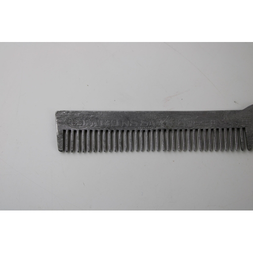 29 - Early 20th century advertising comb 'USE ATKINS SAWS' in aluminium.  Likely to be E.C. Atkins & Co, ... 