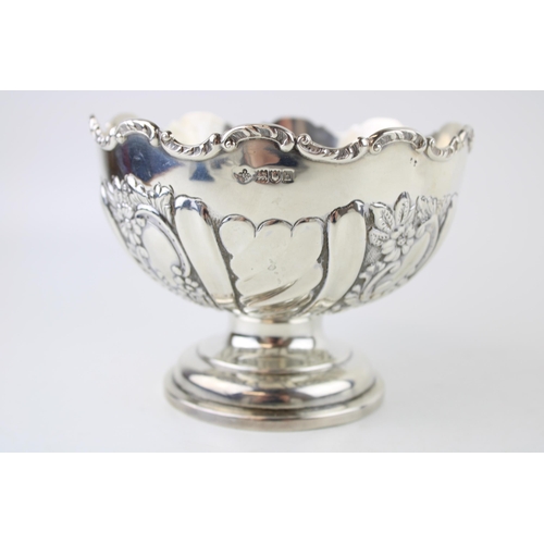 290 - An Edwardian silver rose bowl, in the rococo style, with rocai scalloped rim, chased and repouse flo... 