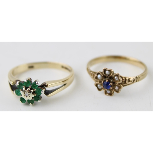 330 - Two 9ct gold rings, comprising a diamond and emerald flowerhead ring, with illusion set diamond bril... 