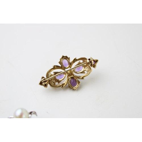 361 - A 9ct gold amethyst and pearl brooch, with central quatrafoil of four oval cut amethysts, with pearl... 