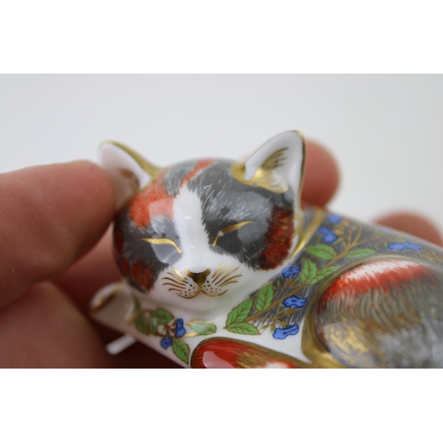 124 - Royal Crown Derby paperweight, Catnip Kitten, 8cm, an exclusive for the RCD Collectors Guild, gold s... 