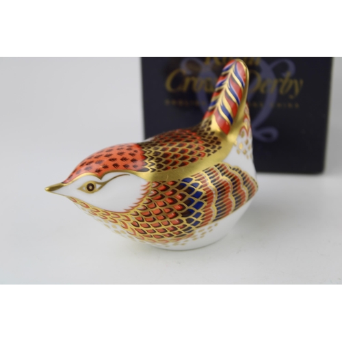 171 - Royal Crown Derby paperweight, Derby Wren, Collectors Guild exclusive for 1997, gold stopper and red... 