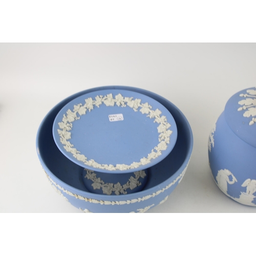 1 - A collection of Wedgwood Jasperware items to include 8