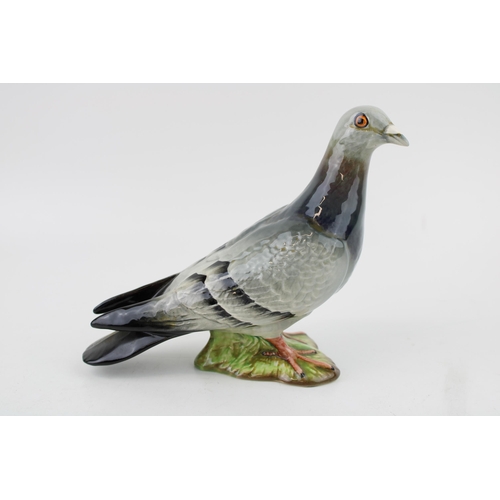 209 - Beswick grey pigeon 1383.