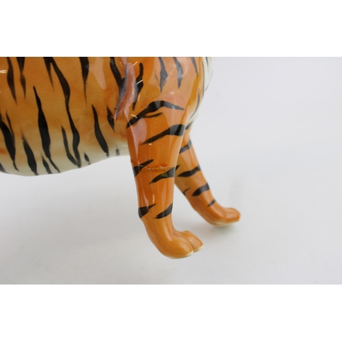 237 - Beswick Tiger (repaired legs x 2).