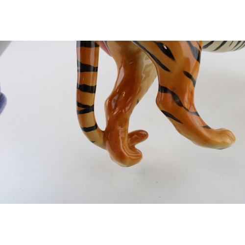 237 - Beswick Tiger (repaired legs x 2).