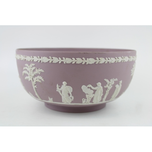 28 - A Wedgwood Jasperware 8