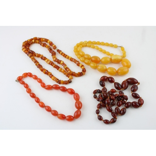 364 - A collection of amber or similar beads to include butter scotch coloured amber and baltic type amber... 