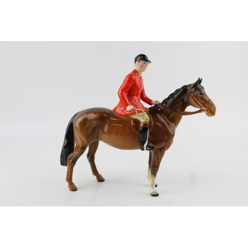 242 - Beswick Huntsman 1501 (1 leg af but present).