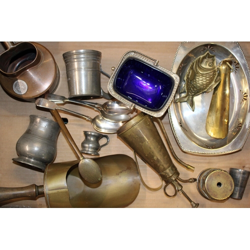 335 - A collection of metalware to include a copper Hawes watering can, pewter tankards, silverplate dishe... 