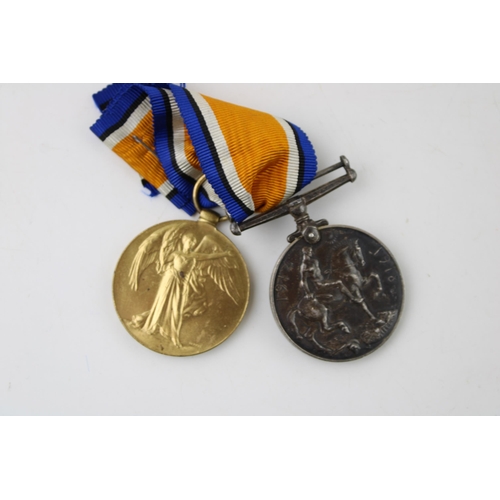 407 - A pair of World War One medals awarded to 129750 A F WOOD RNR (2).