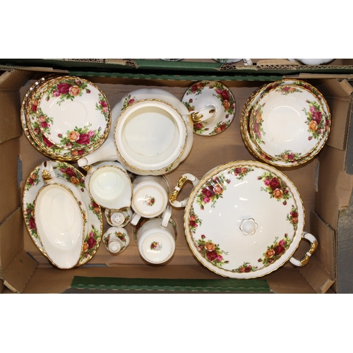 48 - A collection of Royal Albert 'Old Country Roses' tea and dinner ware to include tea pot, tureen, bow... 