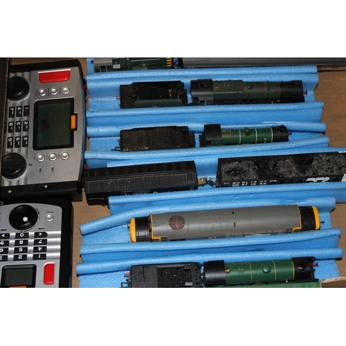 445 - A large collection of 'Hornby', 'Bachmann', 'Life - Like' and similar manufactures model railway mod... 