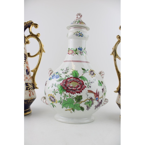 66 - A Copeland Spode pilgrim flask with lid together with a pair of late 19th / early 20th century imari... 