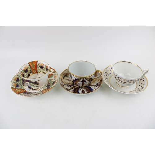 69 - A Flight Barr and Barr cup and saucer, circa 1820, with a Newhall cup and saucer, circa 1805, and a ... 