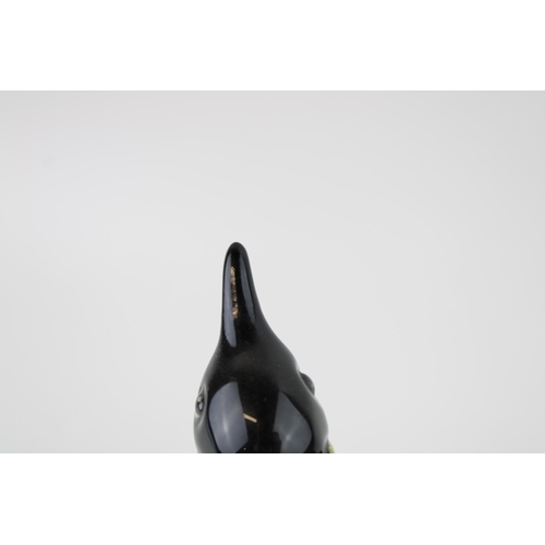 7 - Beswick Courting Penguins 1015 (1 restored beak).