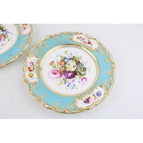 85 - A pair of early 20th century cabinet plates, floral sprays with pink rose decoration, gilt decoratio... 