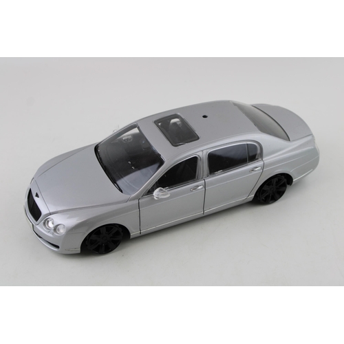 418 - Paul's Model Art 'Minichamps' Bentley Continental Flying Spur, detailed die cast model vehicle in si... 