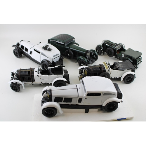 420 - A large quantity of Paul's Model Art 'Minichamps' and similar Bentley Motor Cars die cast model vehi... 