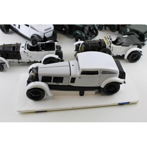 420 - A large quantity of Paul's Model Art 'Minichamps' and similar Bentley Motor Cars die cast model vehi... 