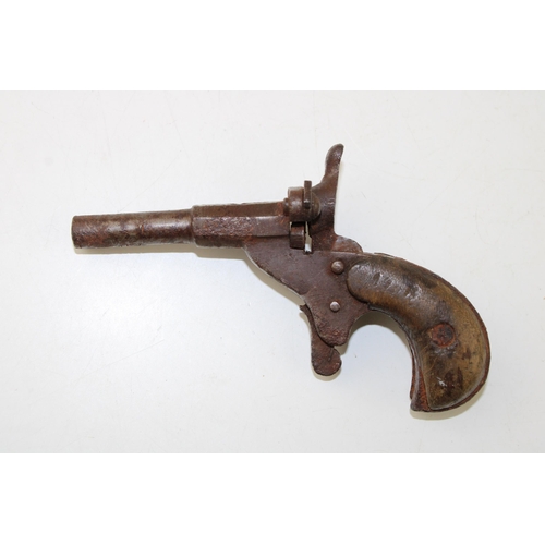 460 - A c19th Victorian era cyclist's dog scarer gun c1890