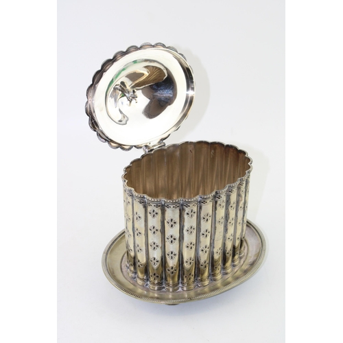 562 - Victorian silver plated aesthetic movement biscuit barrel, shaped example, 21cm wide.