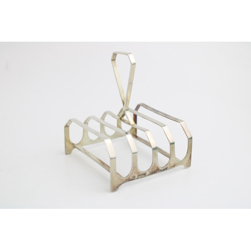 585 - Silver 5 bar toast rack, Sheffield 1939, William Hutton, 47.3g, 7.5cm wide.