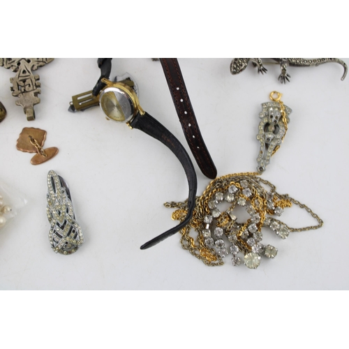 616 - Costume jewellery to include a silver marcasite reptile brooch (odd stones missing), pearls to inclu... 