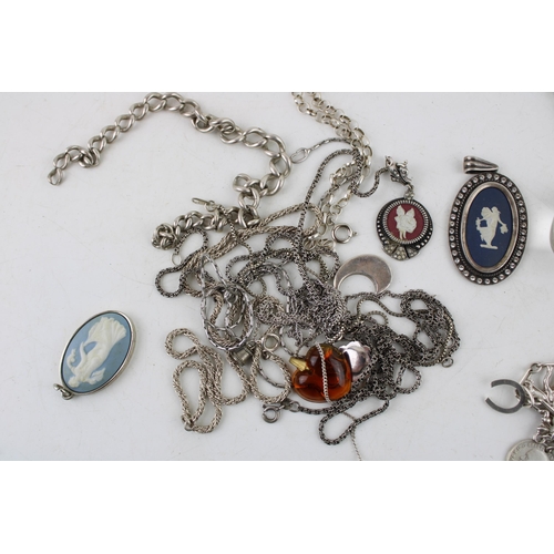 627 - Collection of sterling silver jewellery including Wedgwood jasper type pieces, and gem set jewellery... 