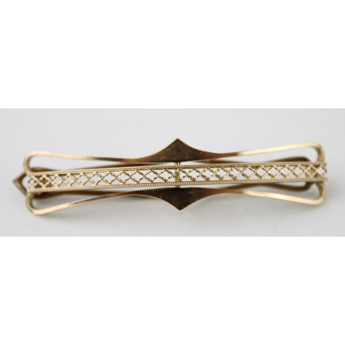 630 - 9ct yellow gold hair clip. Gross weight 4.6g, metal clip.