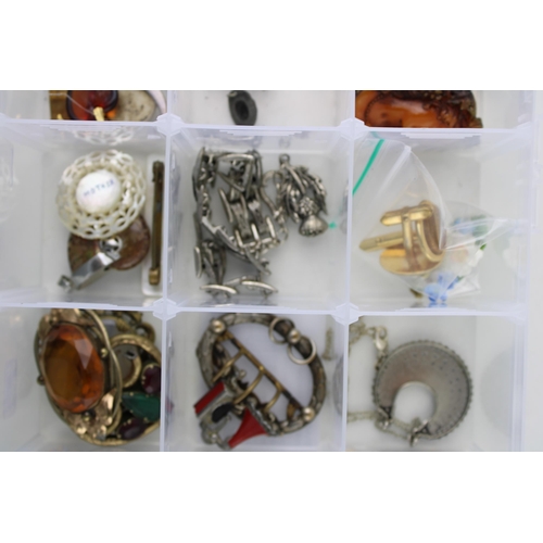 647 - A group of jewellery and objets d'art, including a pair of enamelled salt holders, an opalescent nau... 