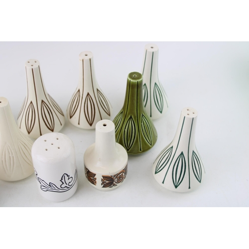 110 - A collection of Hornsea ceramic items to include 'Cordon' pattern salt and pepper pots together with... 