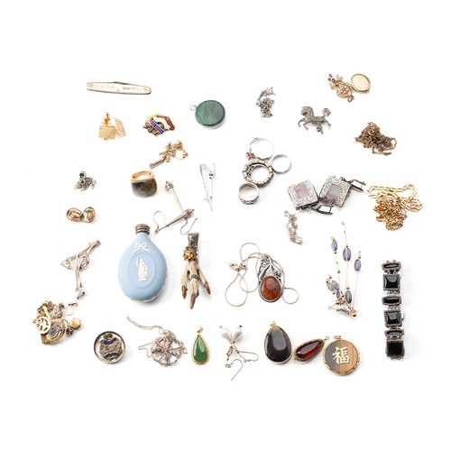 434 - A group of silver gold filled and plated vintage costume jewellery including a 9ct gold front and ba... 