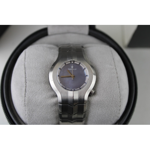 270 - A lady's Tag Heuer stainless steel Alter Ego wristwatch, with signed pearlised dial, quartz action, ... 