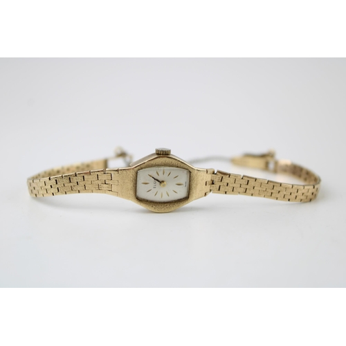 284 - An Elgin 9ct gold ladies wristwatch on a 9ct gold bracelet. Gold weight including watch glass (14.2g... 