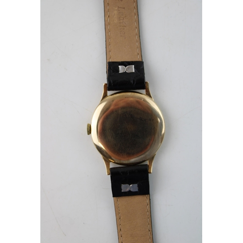 286B - A 9ct gold Rolex Tudor gentleman's wristwatch. c1950s. Edinburgh hallmark to inner case. Off white d... 