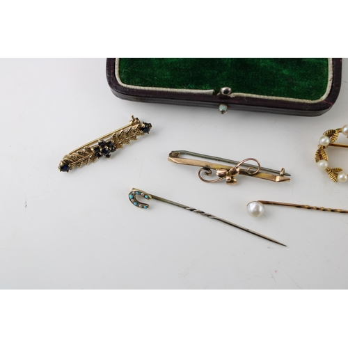 442 - A collection of vintage and antique gold jewellery to include three stick pins, (two with 9ct gold p... 