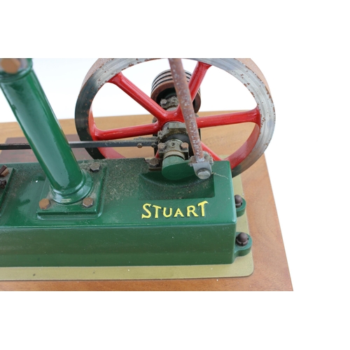 72 - Stuart Turner stationary beam engine, red and green, fly wheel 7