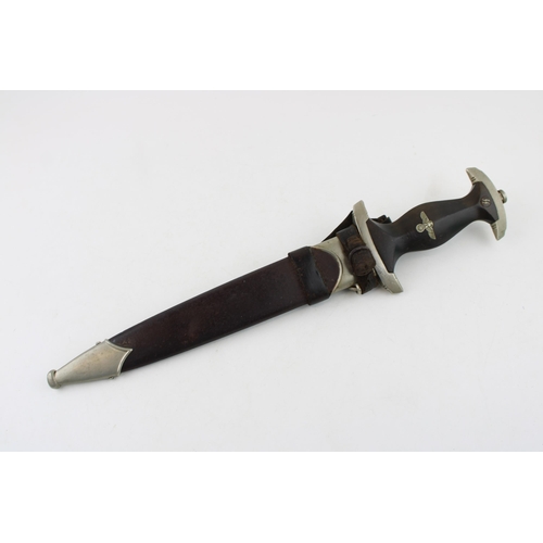 73 - Genuine WW2 Model M33 SS Dress Dagger manufactured by Boker Solingen with Gruppe mark I for Munich, ... 