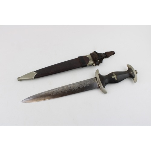 73 - Genuine WW2 Model M33 SS Dress Dagger manufactured by Boker Solingen with Gruppe mark I for Munich, ... 