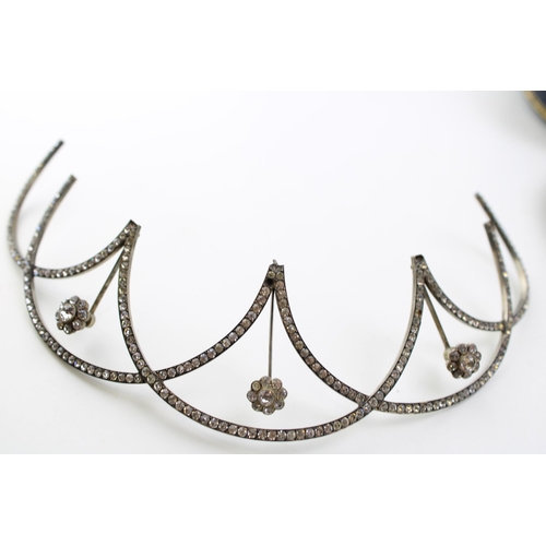 646 - A group of early 20th century tiara's and hair combs, comprising a white metal and paste set example... 