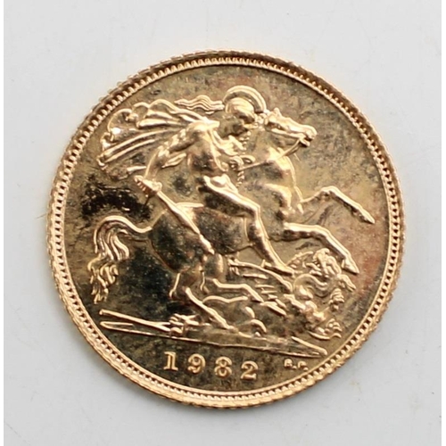 248 - 22ct HALF Sovereign, 1982.