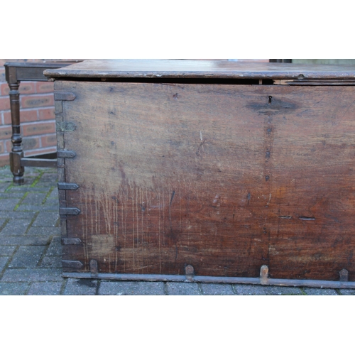 32A - 17th or 18th century oak coffer / blanket box, each side a single plank, with metal fixtures and fit... 