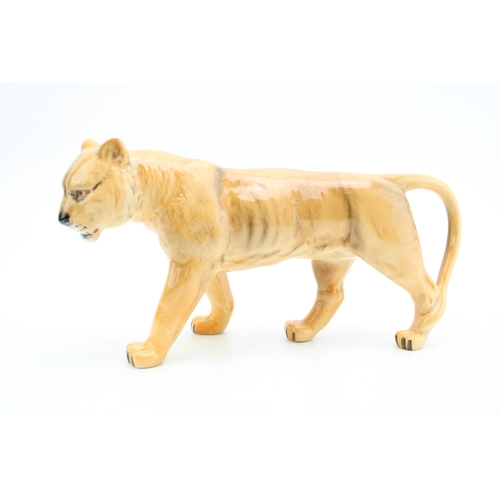 41 - Beswick Lioness.