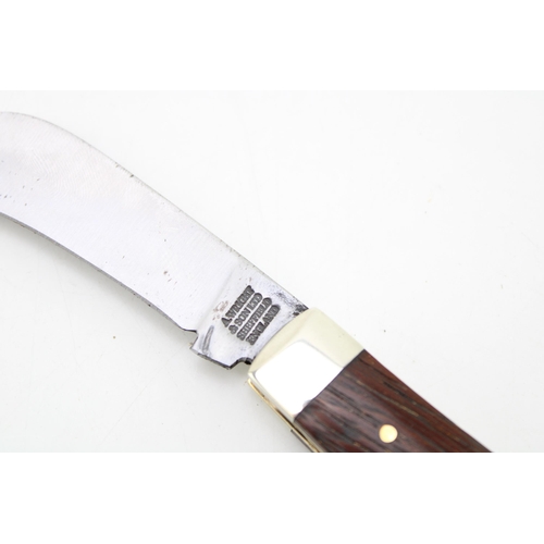 433 - A Wright & Son rosewood handle flat cap pruner pocket knife, Sheffield made. 10.5cm wide, 18cm when ... 